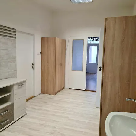 Ipoly Velo Vendeghaz Apartment *